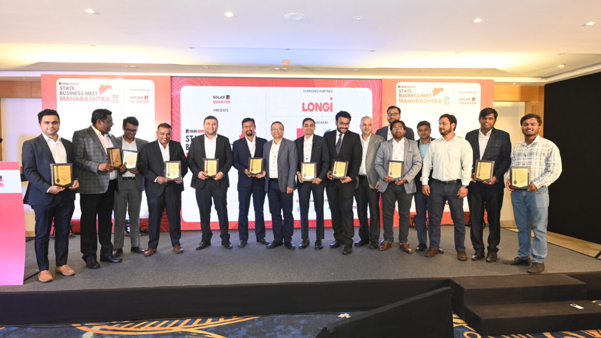 SOLAR QUARTER GROUP PHOTO